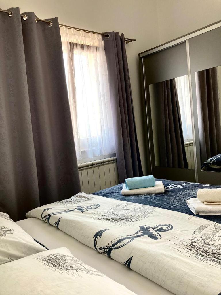 Apartment Andjela Starigrad Paklenica Ruang foto